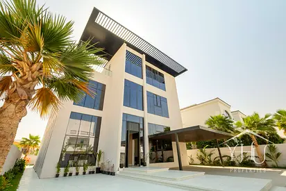 Custom Built | Park Views | Brand New
