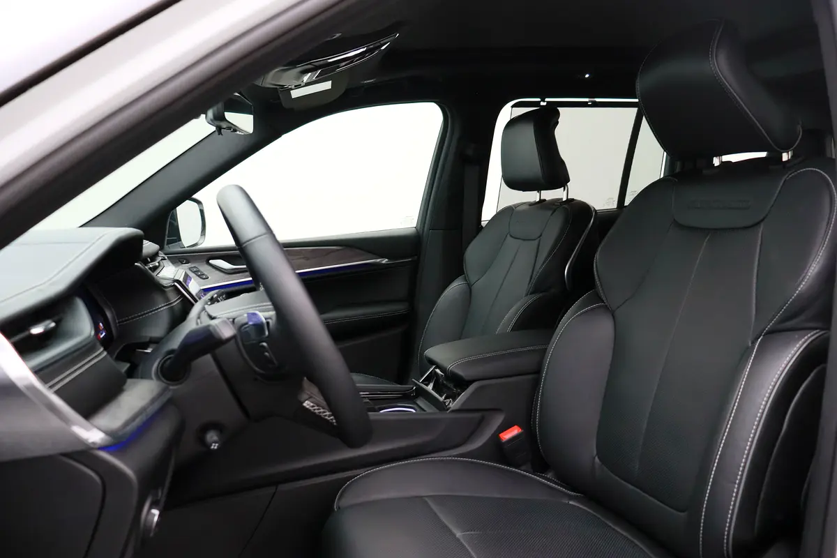Jeep Grand Cherokee 2025