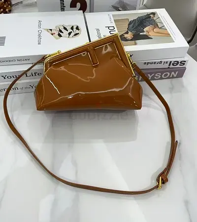 Fendi Ladies hand bag 💼