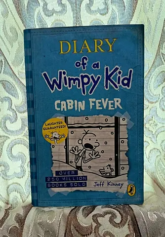 Diary of a Wimpy Kid: Cabin Fever - Jeff Kinney (Paperback)
