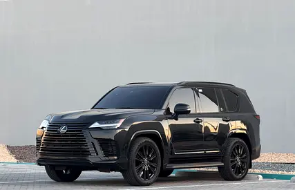 لكزس LX600 2024 Gcc km 57000 ضمان وكاله الفطيم