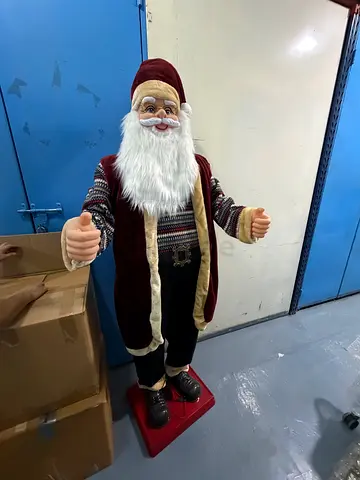 Life-size Santa Claus Figure / Christmas Decoration (Used)