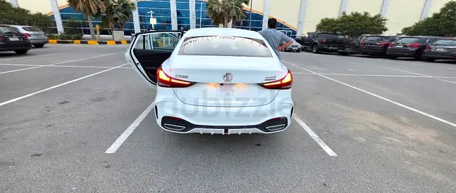 MG MG5 Luxury, миниатюра 10