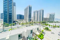 Contemporary Living | Boulevard View| Mid Floor