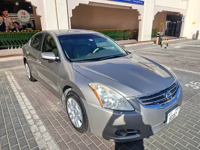 2012 Nissan ALTIMA — фото 5
