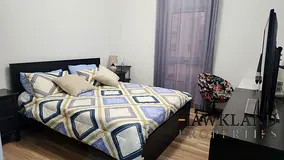 Fully Furnished 2 BR | Middle Floor | Park View