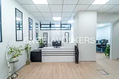 Premium Fit-out | Large Layout | Vacant Now
