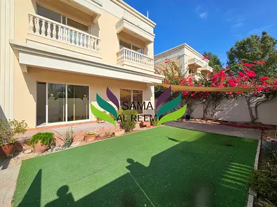 5 BR Villa with Private Garden in Umm Suqeim 2