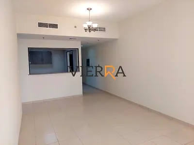 تصميم واسع | مع غرفة غسيل/مخزن | موقع متميز