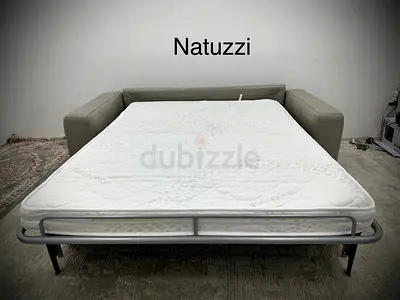 Still brand new Natuzzi sofabed
