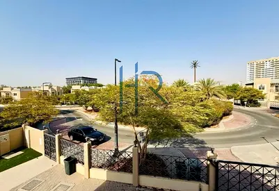 5BR Villa | C Villas | Well Maintained | Spacious