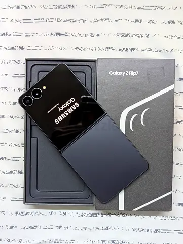 Samsung Galaxy Z flip 7 512GB