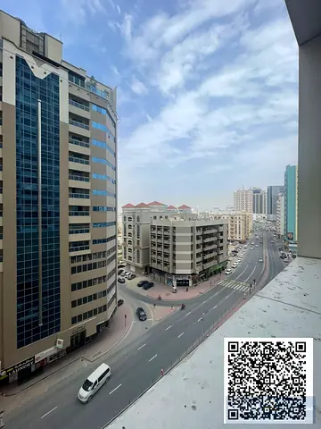 شقة 1 غرفة نوم غير مفروشة مع موقف سيارات / برج عجمان ون
