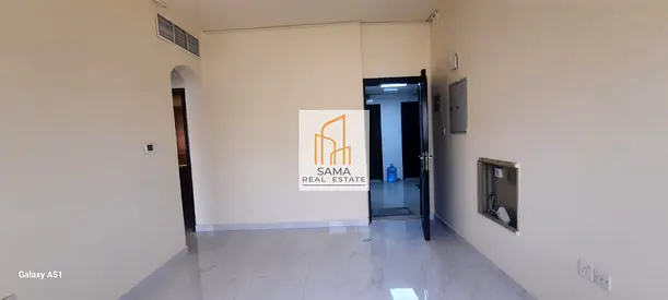 Biggest hot offer 1bhk close to safari Mall only 30k