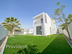 Exclusive| Immaculate| Renovated| Landscaped