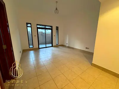 Near Burj Khalifa & Dubai Mall| Unfurnished | Old Town Charm | Prime Downtown Location