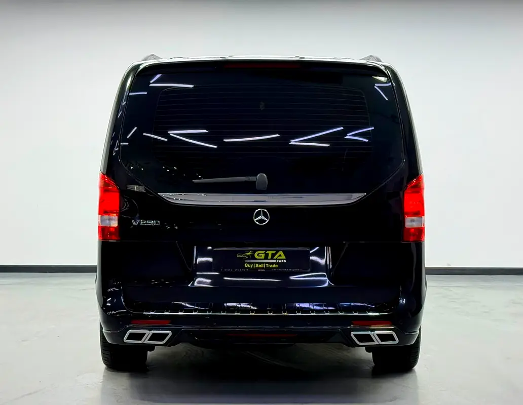 Mercedes-Benz V-Class 2024