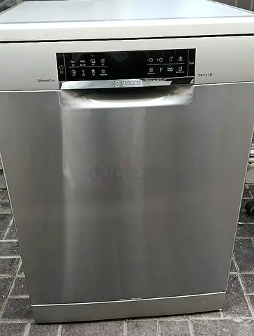 Bosch series 6 model dishwasher neat and clean perfect working