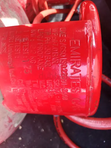 Emirates Gas Cylinder 22kg with Regulator and Hose