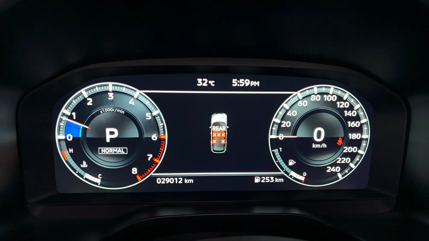 Mitsubishi Outlander 2025