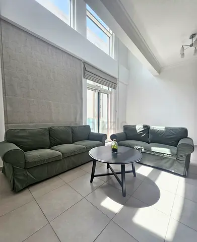 3 seats sofa with free coffee table at killer price