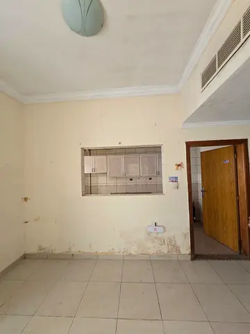 1BHK in Al Butinah contract attestation by the owner