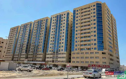 TWO BEDROOM HALL IN GARDEN CITY