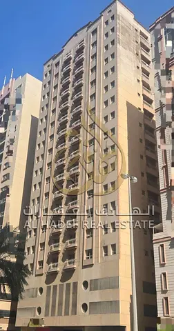 Golden investment opportunity: Own a building , Sharjah, with a prime location and 11% annual return