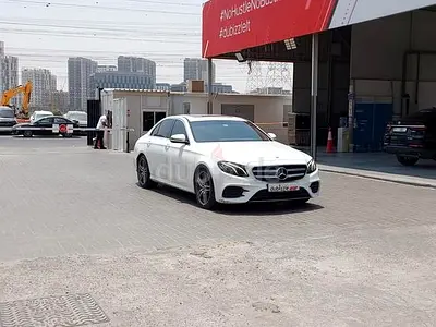 AED 1596/month | 2019 Mercedes-Benz E-Class E 200 | GCC Specs | Ref#500209