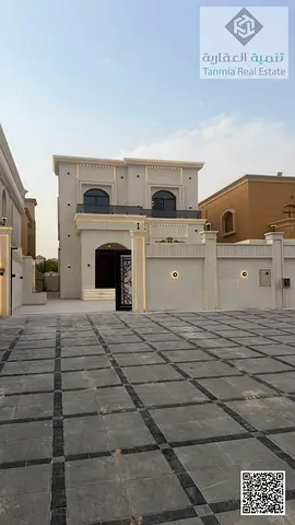 فيلا 4 غرف 2 مجالس 2 صالة للبيع المويهات 1 عجمان 4000 قدم 7 حمامات 2.6 مليون