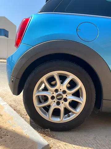 2019 MINI COOPER — миниатюра 16