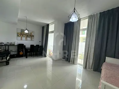 3BR | 3 Bath | Rented | Close to Exit | NO AGENTS!