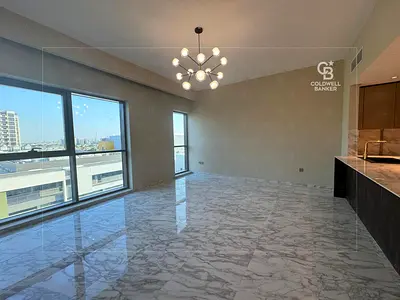 Luxury Living | Close to Metro | Spacious