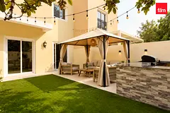 CLOSE TO POOL & AMINITES WELL MAINTAINED