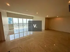 Amazing Offer| Popular Building |Close Metro