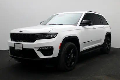 2024 | Jeep Grand Cherokee Altitude | Certified by Alfuttaim