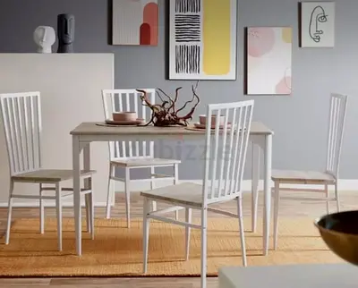 Dinning table for sale