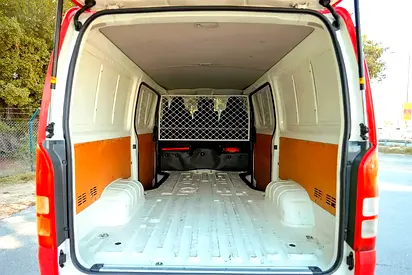 2020 Toyota HIACE 照片 7