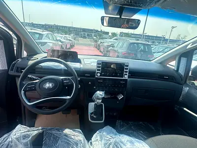 2026 Hyundai STARIA 照片 14