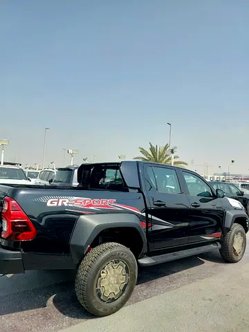 2026 Toyota HILUX 照片 4