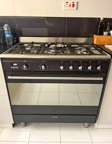 Smeg Top Gas Oven Electric Cooker 90x60cm Black