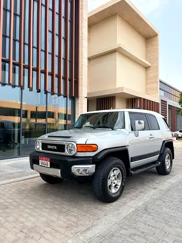 Well Maintained Toyota FJ Cruiser 2008 VXR | GCC Specs
