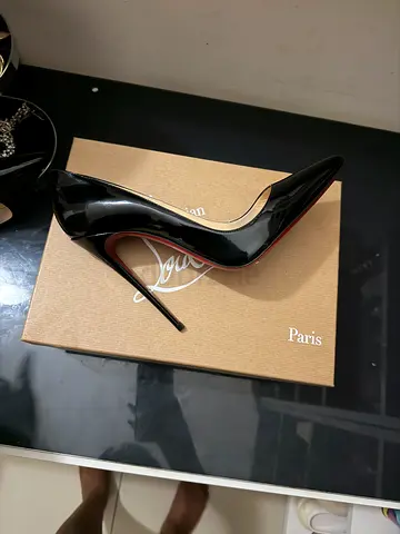 Christian Louboutin Black Patent Leather Pumps So Kate