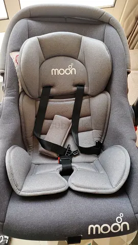 MOON Infant Car Seat - Grey, Good Condition