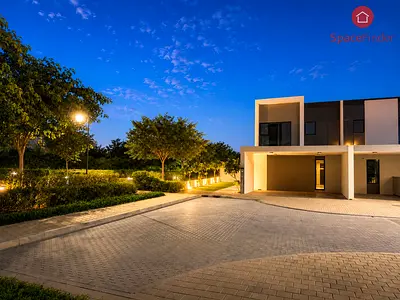 Corner | Big Plot | Vacant on Transfer | Elevated
