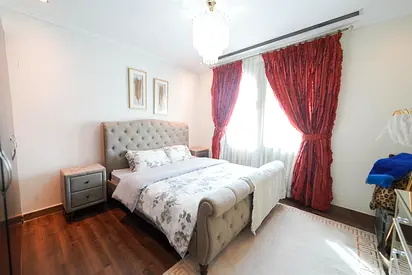 Elegant 3 Bedroom Villa | District 7 Jumeirah Park | Furnished | Pool & Garden View
