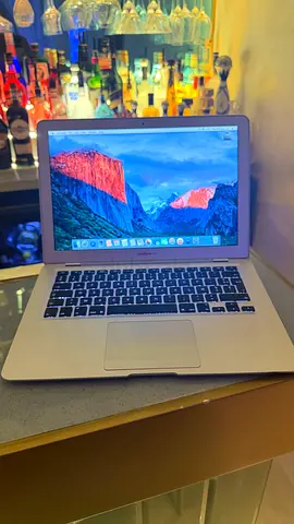 Apple MacBook Air 13-inch (Silver) - Good Condition