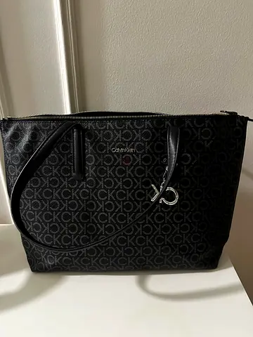 AUTHENTIC Calvin Kline tote bag + extra free tote