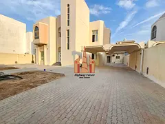 4 Bed room Hall Majlis gardan parking Near park big villa in sharjah,