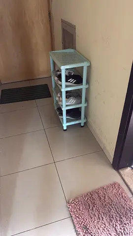 Shoe rack